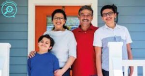 Fayez Tlaib with family on porch. Rare photo of Rashida Tlaib’s ex-husband with children